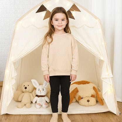 fillette devant tente enfant univers magique 